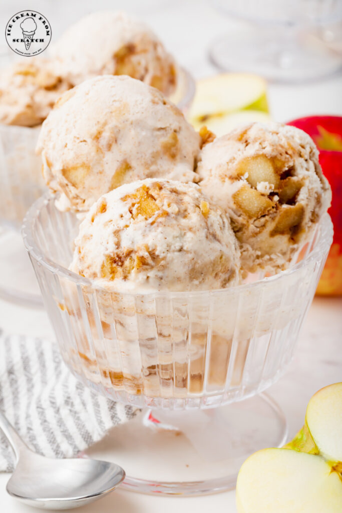 https://icecreamfromscratch.com/wp-content/uploads/2021/10/Apple-Pie-Ice-Cream-1.2-683x1024.jpg